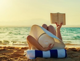 Что прочесть в отпуске: 5 беспроигрышных идей. Образование и карьера