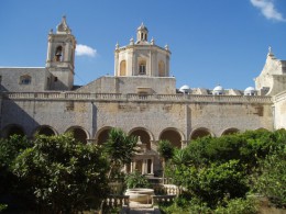 Археологический музей в Рабате. о.Мальта → Музеи