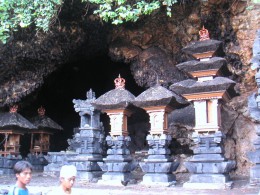 Храм Гоа Лава - "Пещеры летучих мышей". о.Бали → Архитектура