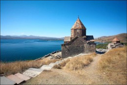 Монастырь Севанаванк. Армения → Гегаркуникский марз → Архитектура