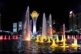Поющий фонтан Астаны. Казахстан → Астана → Архитектура
