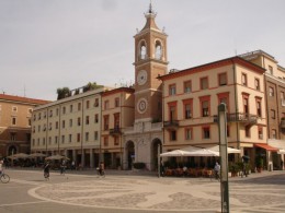 Палаццо Бриоли и Часовая башня. Архитектура