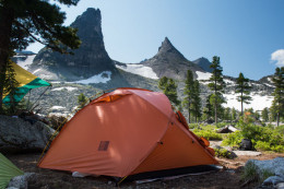 Туристическая палатка: выбор главного походного снаряжения	
