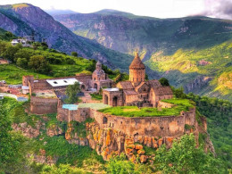 Почему стоит посмотреть монастыри Армении. Армения → Страны, города, курорты