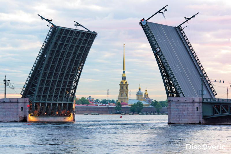 Мосты Петербурга: красота и уникальность	
