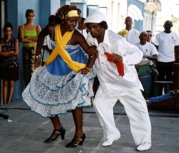 На Кубе танцуют все!. Экзотика