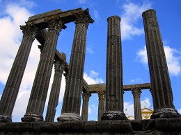 Римский храм Дианы. Португалия → Эвора → Архитектура