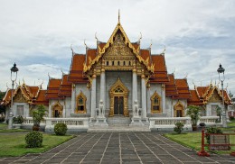 Ват Бентямабопхит. Бангкок → Архитектура