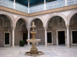 Музей Дар бен Абдаллах. Тунис → Музеи