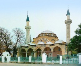 Мечеть Джума-Джами. Россия → Крым → Архитектура