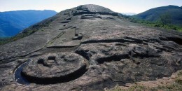 Археологический памятник Эль-Фуэрте-де-Самайпата. Боливия → Санта Круз → Архитектура