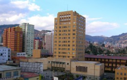 Университет Сан-Андрес. Боливия → Ла-Пас → Архитектура