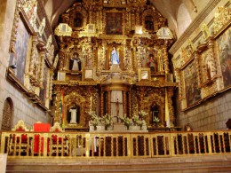 Церковь Сан-Франсиско. Ла-Пас → Архитектура