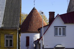 Красная башня. Эстония → Пярну → Архитектура