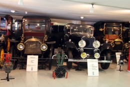 Национальный Музей автомобилей. Энкамп → Музеи