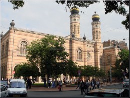Центральная синагога. Будапешт → Архитектура