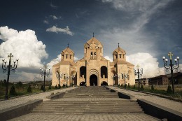 Храм Св. Григория Просветителя. Ереван → Архитектура