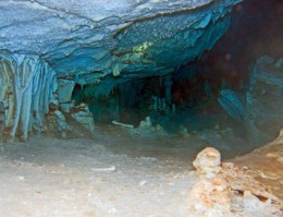 Пещера "Фун-фун"