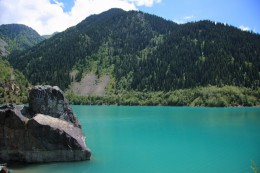 Озеро Иссык. Казахстан → Заили́йский Алата́у → Природа