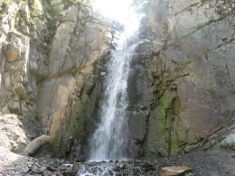 Афурджинский водопад . Природа