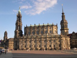 Дворцовая церковь. Германия → Дрезден → Архитектура
