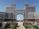Здание штаб-квартиры компании «КазМунайГаз» , Астана, Казахстан