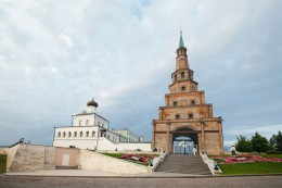 Башня Сююмбике. Россия → Казань → Архитектура