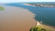 Слияние вод, Манаус, Бразилия