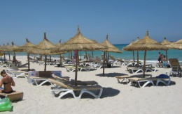Пляж Аль Мансура. Развлечения