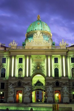 Дворец Хофбург. Австрия → Инсбрук → Архитектура