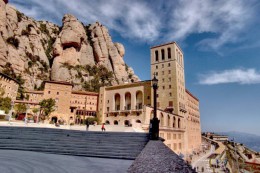 Монастырь Монсеррат. Испания → Архитектура