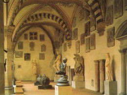 Дворец Барджелло. Италия → Флоренция → Музеи