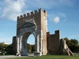 Арка Августа. Италия → Римини → Архитектура