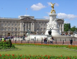 Букингемский дворец. Великобритания → Лондон → Архитектура